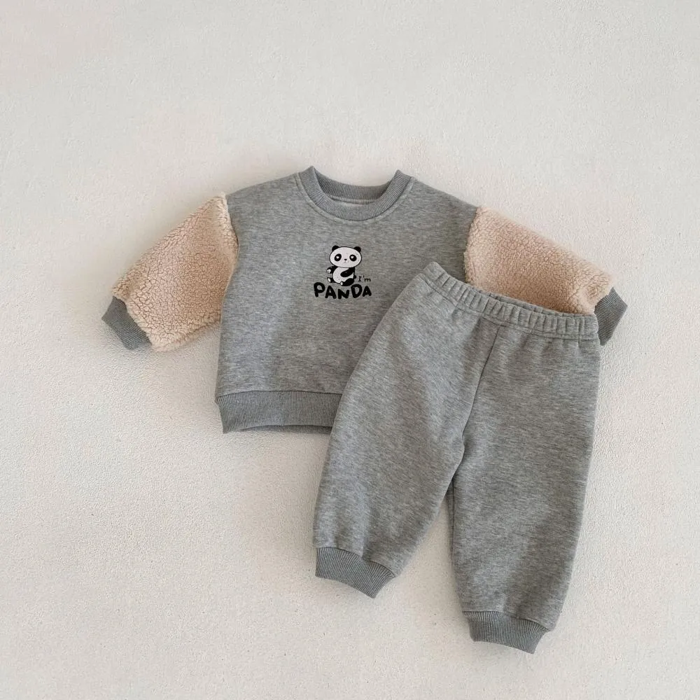 Autumn and Winter Baby Panda Print Thick Fleece Top and Trousers Two-piece Set Wholesale Baby Clothes