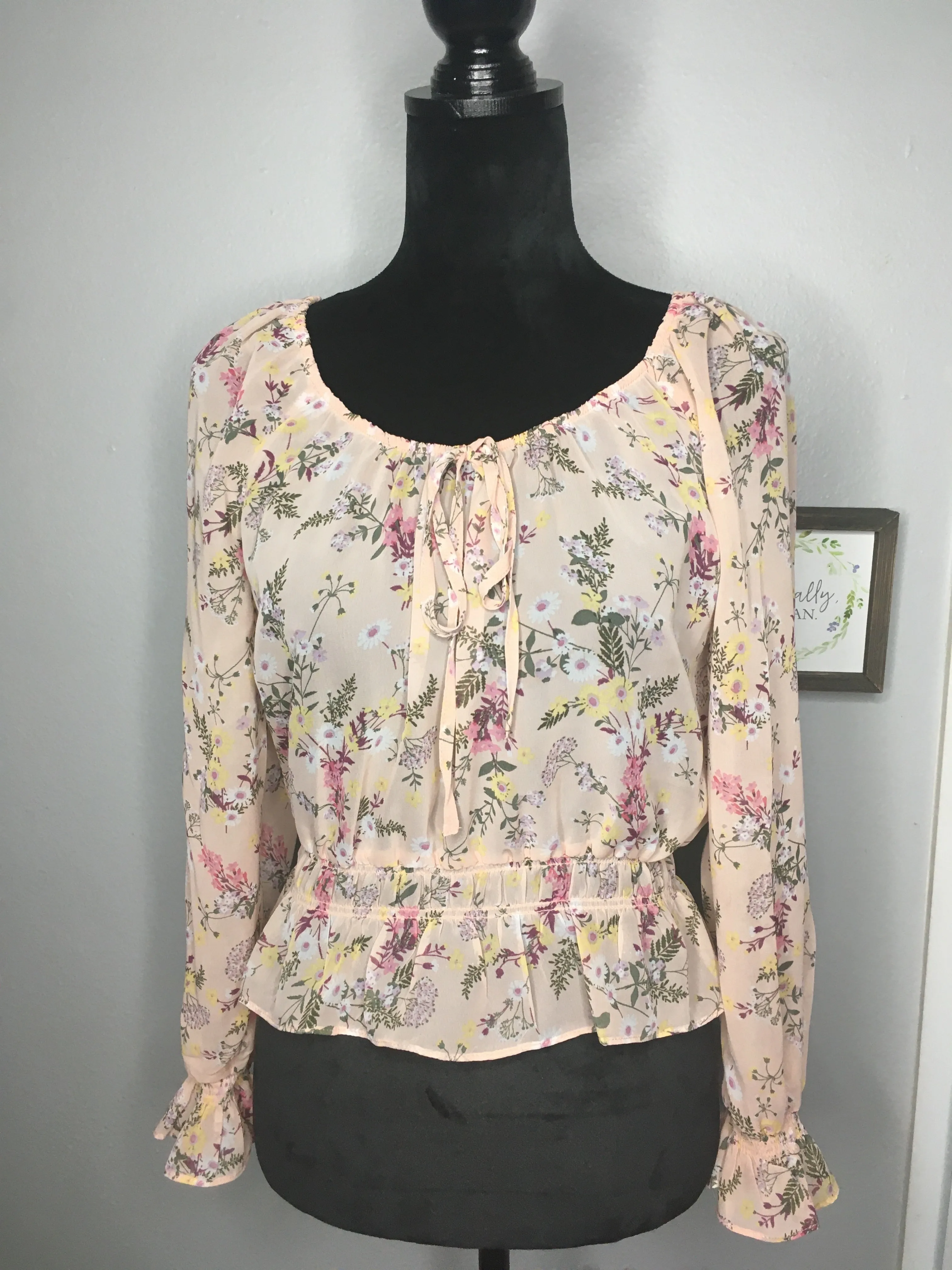 Bell Sleeved Floral Top