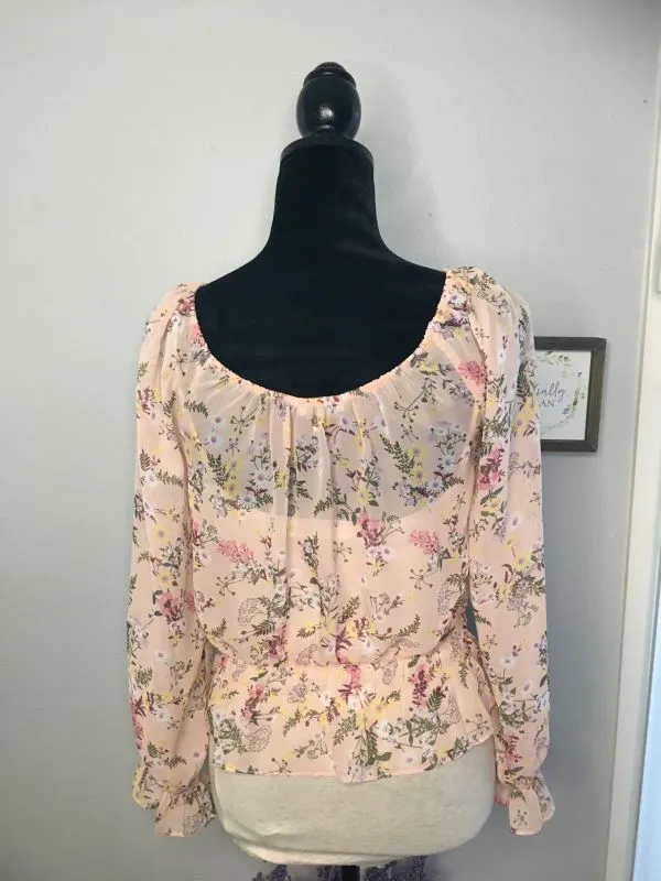 Bell Sleeved Floral Top