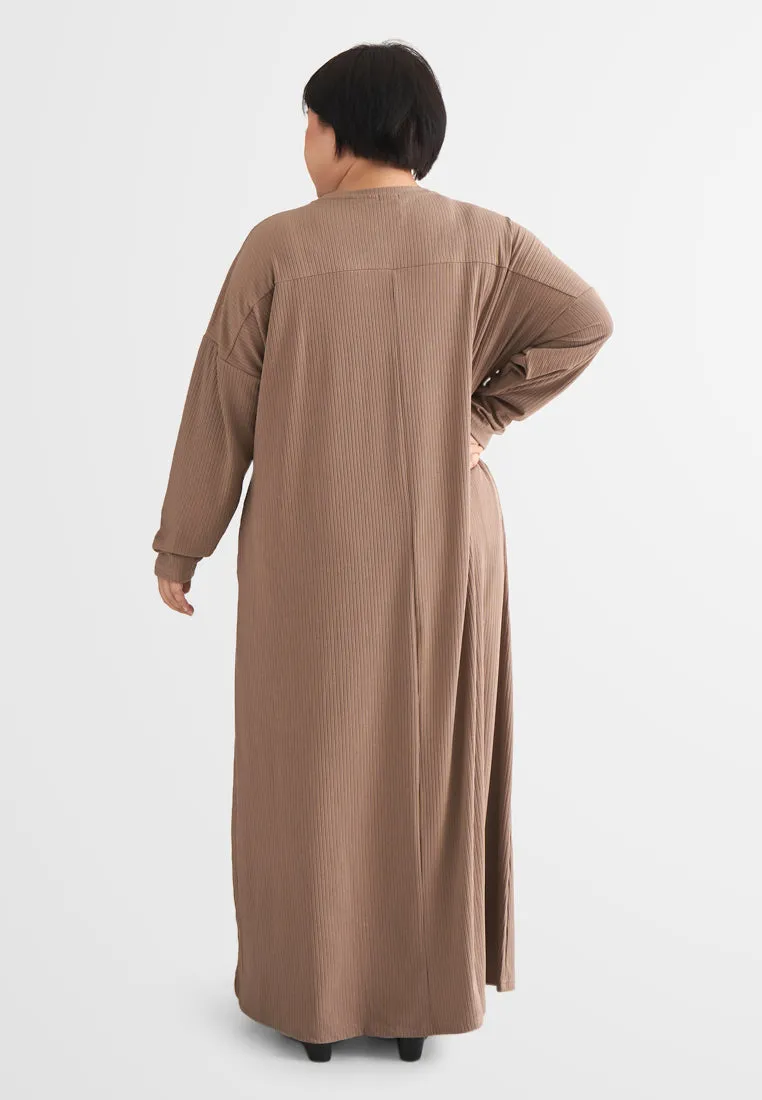 Johanna Relax Ribbed Quarantine Petite Plus Jubah Dress - Coco Brown