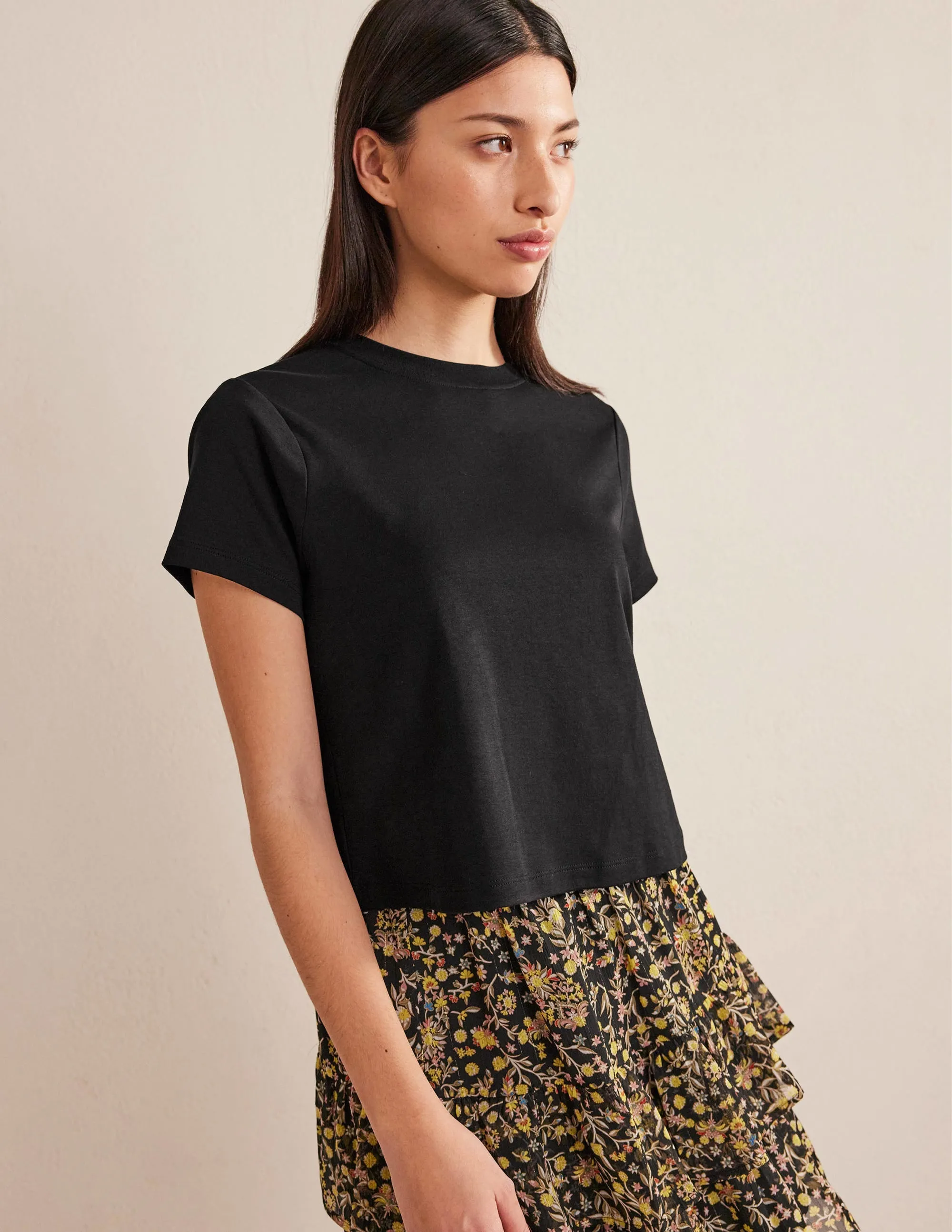 Perfect Cotton Cropped T-Shirt-Black