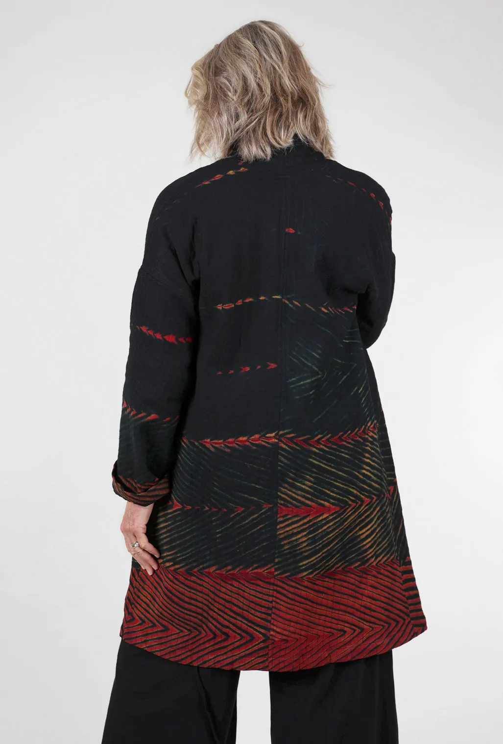 Quilted Kelly Topper, Black/Magenta