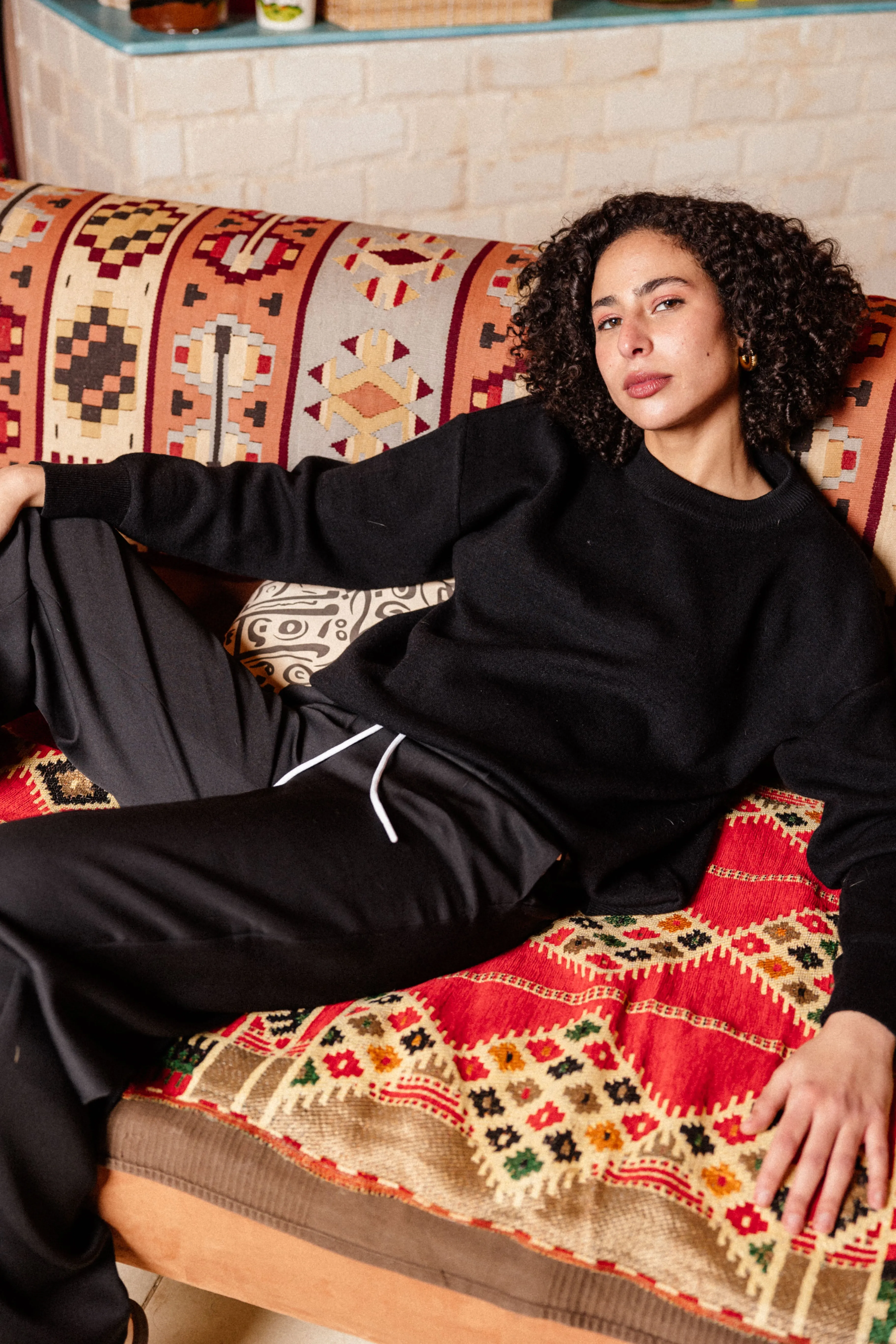 SOFT PLAIN KNIT SWEATER BLACK