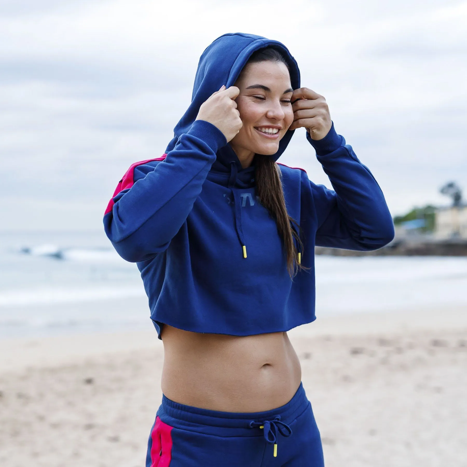 The WOD Life - Women's Wanderer Cropped Hoodie - INDIGO/CERISE