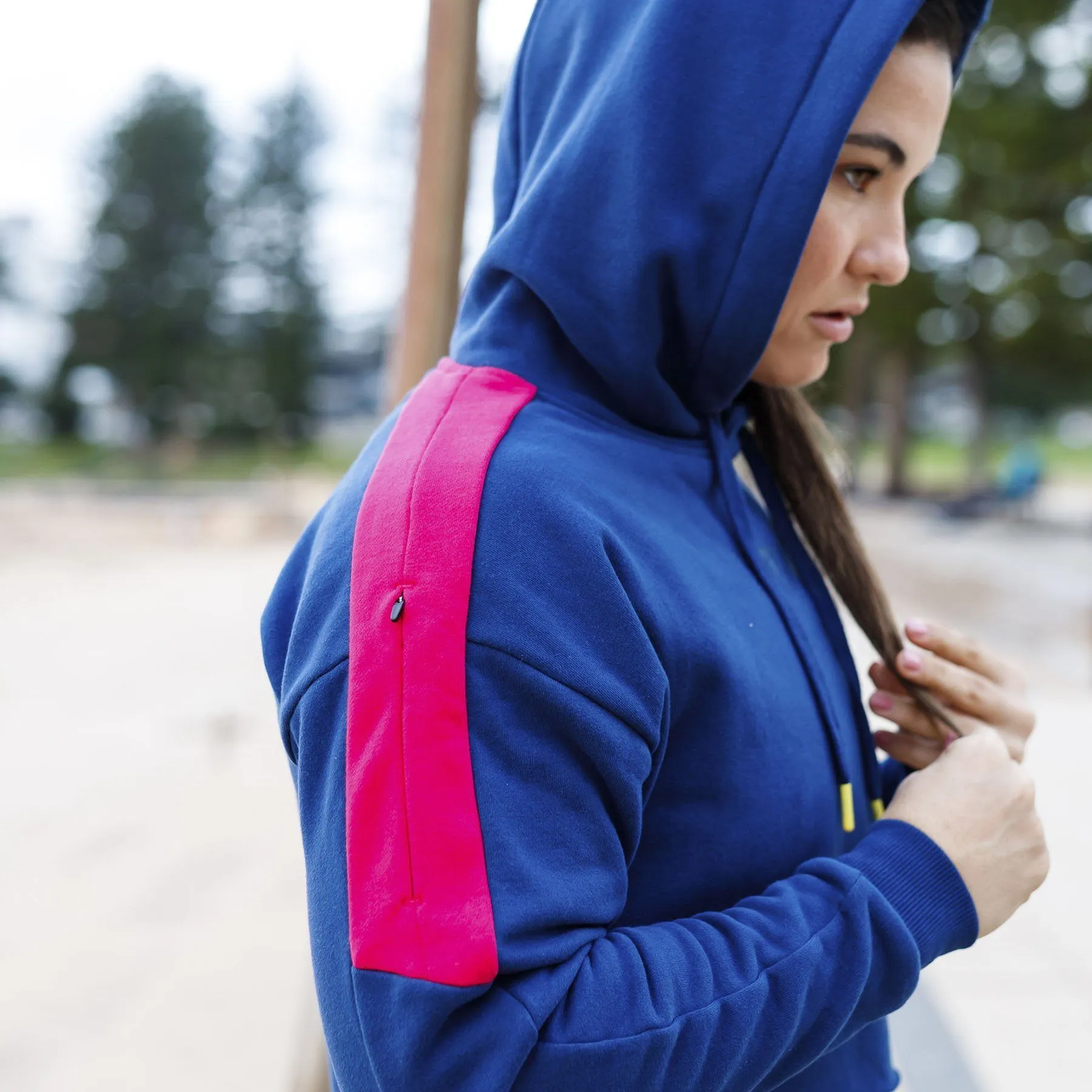 The WOD Life - Women's Wanderer Cropped Hoodie - INDIGO/CERISE