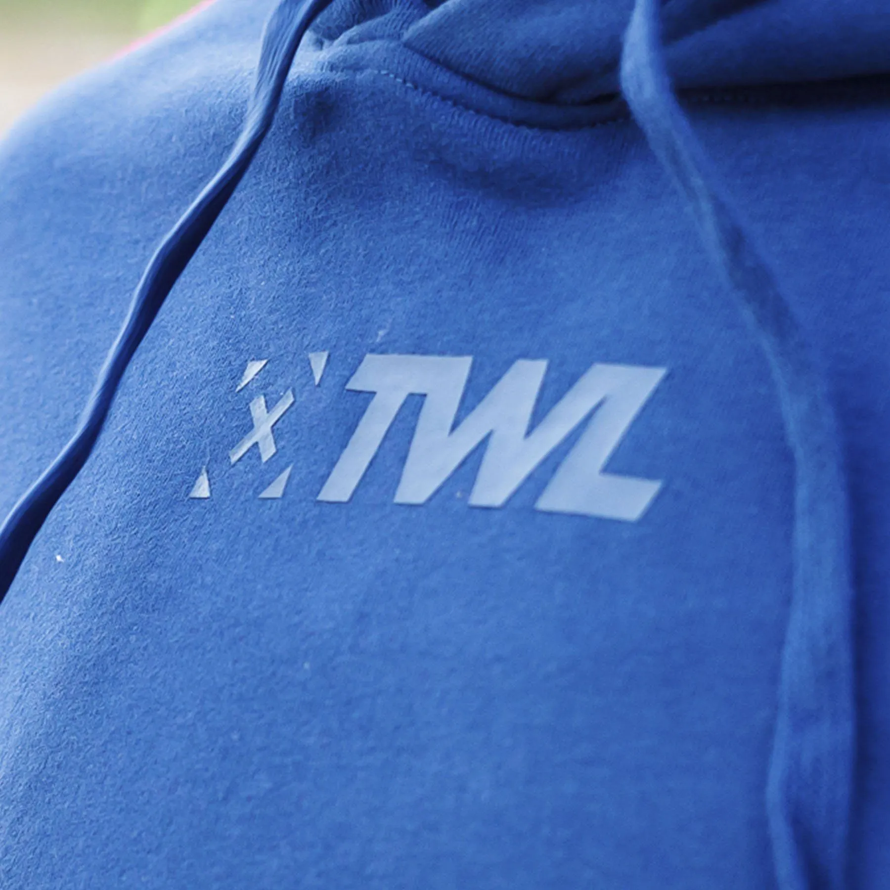 The WOD Life - Women's Wanderer Cropped Hoodie - INDIGO/CERISE